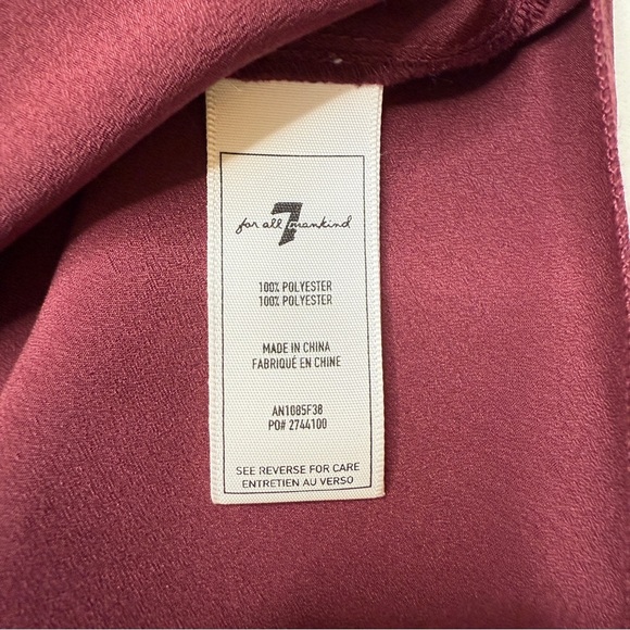 7 For All Mankind Women's Off-Shoulder Burgundy Top Sz XS NWT - Picture 7 of 7